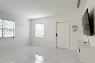 16082 NE 9th Ct, North Miami Beach, FL 33162 - Photo 5