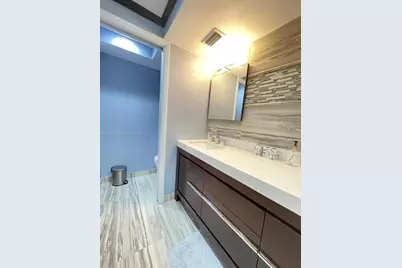 1750 James Ave #5G, Miami Beach, FL 33139 - Photo 17