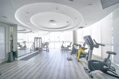 6301 Collins Ave #2802, Miami Beach, FL 33141 - Photo 23