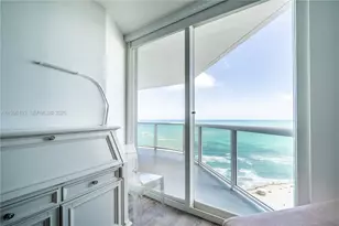 6301 Collins Ave, Miami Beach, FL 33141 - Photo 9