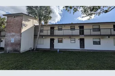6001 Shakerwood Cir #205, Tamarac, FL 33319 - Photo 1