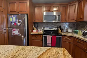 6001 Shaker Wood Cir, Tamarac, FL 33319 - Photo 9