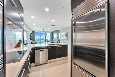 900 Biscayne Blvd #3109, Miami, FL 33132 - Photo 9