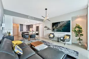 900 Biscayne Blvd, Miami, FL 33132 - Photo 11