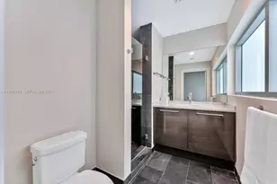 900 Biscayne Blvd, Miami, FL 33132 - Photo 25