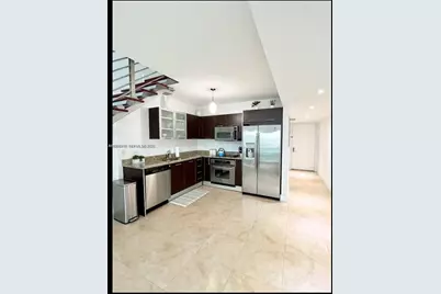 41 SE 5th St #414, Miami, FL 33131 - Photo 3