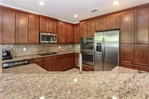 8868 NW 101st Pl, Doral, FL 33178 - Photo 5
