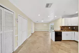 6881 SW 27th St, Miami, FL 33155 - Photo 11