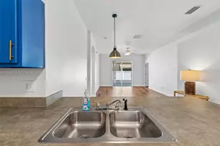 9407 Black Thorn Loop, Other City - In The State Of Florida, FL 34638 - Photo 11