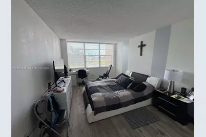 1200 Saint Charles Pl #321, Pembroke Pines, FL 33026 - Photo 5
