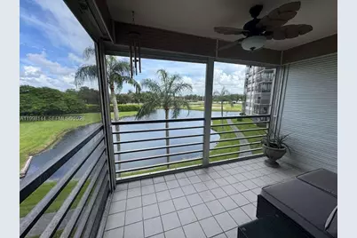 1200 Saint Charles Pl #321, Pembroke Pines, FL 33026 - Photo 19