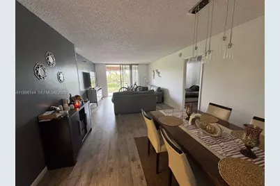 1200 Saint Charles Pl #321, Pembroke Pines, FL 33026 - Photo 3