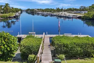 725 Hummingbird Way, North Palm Beach, FL 33408 - Photo 1