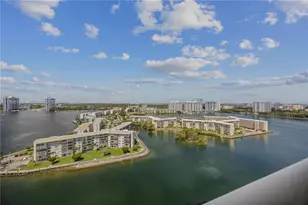1000 W Island Blvd, Aventura, FL 33160 - Photo 29