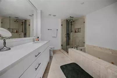 1000 W Island Blvd #1910, Aventura, FL 33160 - Photo 19