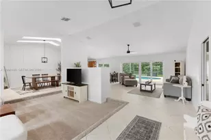1261 NW 95th Ave, Plantation, FL 33322 - Photo 7