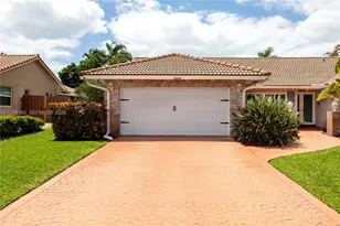 1261 NW 95th Ave, Plantation, FL 33322 - Photo 3
