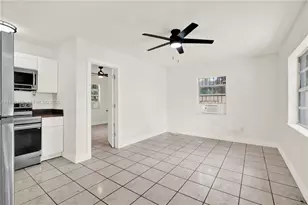 105 NW 7th Ave, Homestead, FL 33030 - Photo 17