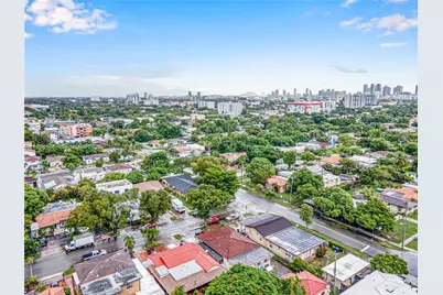 2416 SW 12th St, Miami, FL 33135 - Photo 3