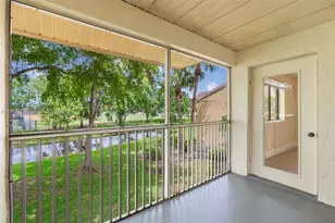 1139 Coral Club Dr, Coral Springs, FL 33071 - Photo 23