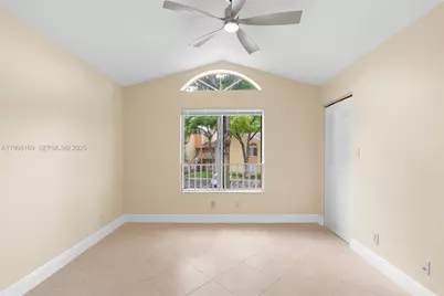 1139 Coral Club Dr #1139, Coral Springs, FL 33071 - Photo 11