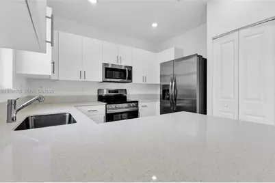 11925 NW 46th St, Coral Springs, FL 33076 - Photo 7