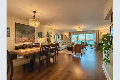 605 Ives Dairy Rd #205-7, Miami, FL 33179 - Photo 3