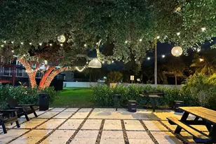 605 Ives Dairy Rd, Miami, FL 33179 - Photo 49