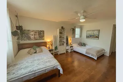 605 Ives Dairy Rd #205-7, Miami, FL 33179 - Photo 19