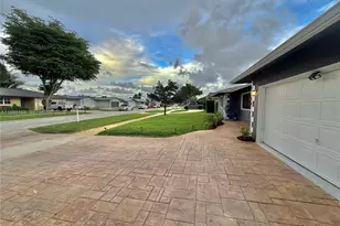 8404 SW 26th St, Davie, FL 33324 - Photo 3