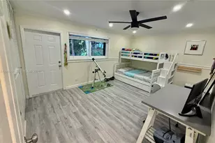 8404 SW 26th St, Davie, FL 33324 - Photo 31