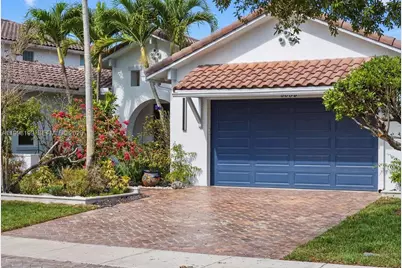 8055 NW 117th Way, Parkland, FL 33076 - Photo 15