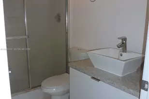 220 Lakeview Dr, Weston, FL 33326 - Photo 7