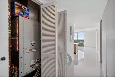 5252 NW 85th Ave #1004, Doral, FL 33166 - Photo 27