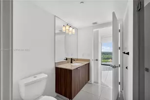 5252 NW 85th Ave, Doral, FL 33166 - Photo 13