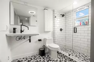 455 NW 19th Ln, Miami, FL 33136 - Photo 13