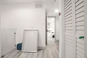 455 NW 19th Ln, Miami, FL 33136 - Photo 15