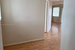 2260 SE 27th Dr, Homestead, FL 33035 - Photo 9