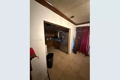 4021 SW 26th St, West Park, FL 33023 - Photo 11