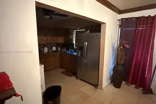 4021 SW 26th St, West Park, FL 33023 - Photo 11