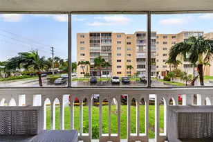 420 NE 12th Ave, Hallandale Beach, FL 33009 - Photo 35