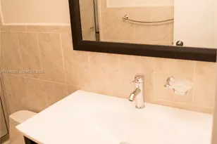 825 Brickell Bay Dr, Miami, FL 33131 - Photo 9