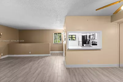 3047 N Oakland Forest Dr #204, Oakland Park, FL 33309 - Photo 7