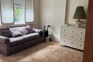 4350 Hillcrest Dr, Hollywood, FL 33021 - Photo 11