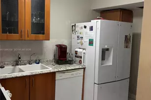 4350 Hillcrest Dr, Hollywood, FL 33021 - Photo 13