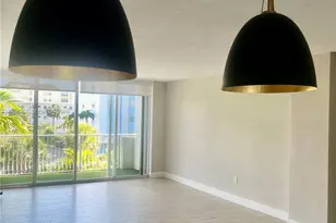 10350 W Bay Harbor Dr, Bay Harbor Islands, FL 33154 - Photo 15