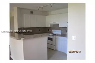 19501 E Country Club Dr, Aventura, FL 33180 - Photo 15