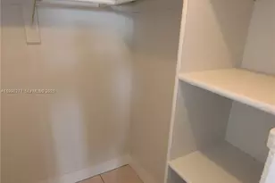 4550 NW 9th St, Miami, FL 33126 - Photo 11