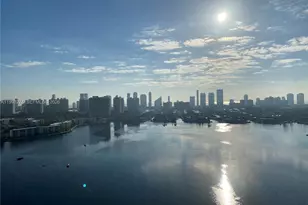 17301 Biscayne Blvd, North Miami Beach, FL 33160 - Photo 19