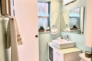 2841 Somerset Dr, Lauderdale Lakes, FL 33311 - Photo 27
